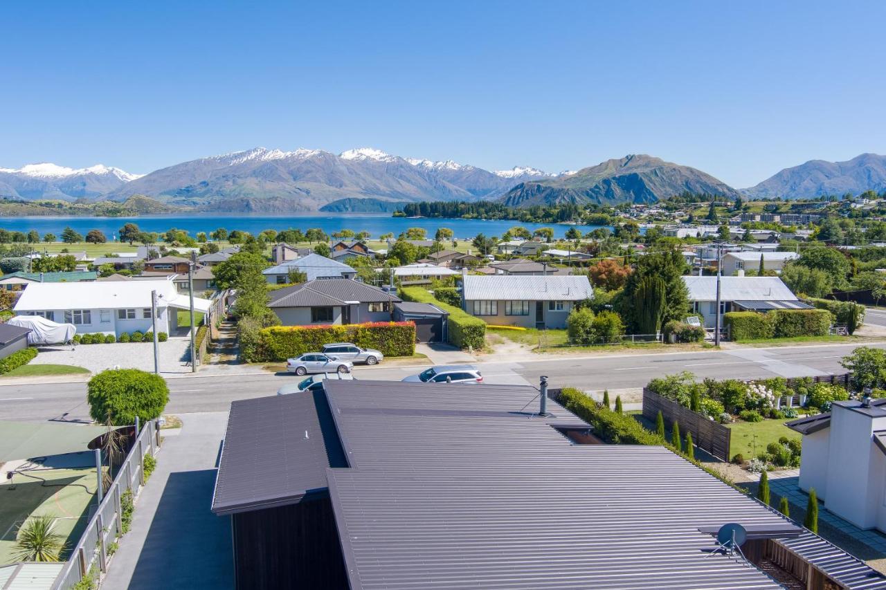 Prime Location On Warren St - 3 Bedroom Town House Wanaka Exterior photo
